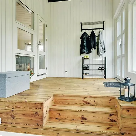 Three-bedroom Holiday In *